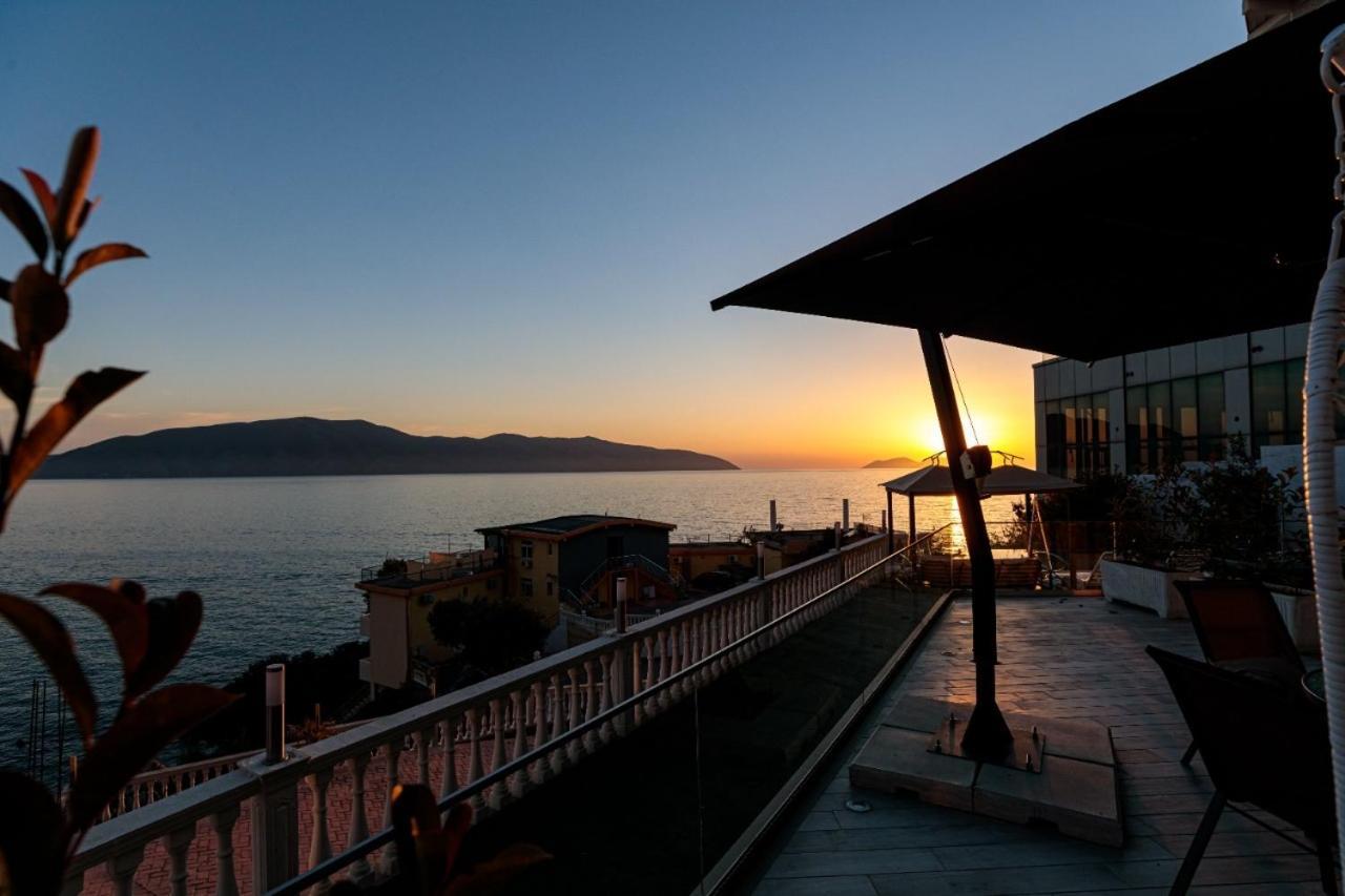 Hakuna Matata Residence & Apartments Vlorë Exteriör bild